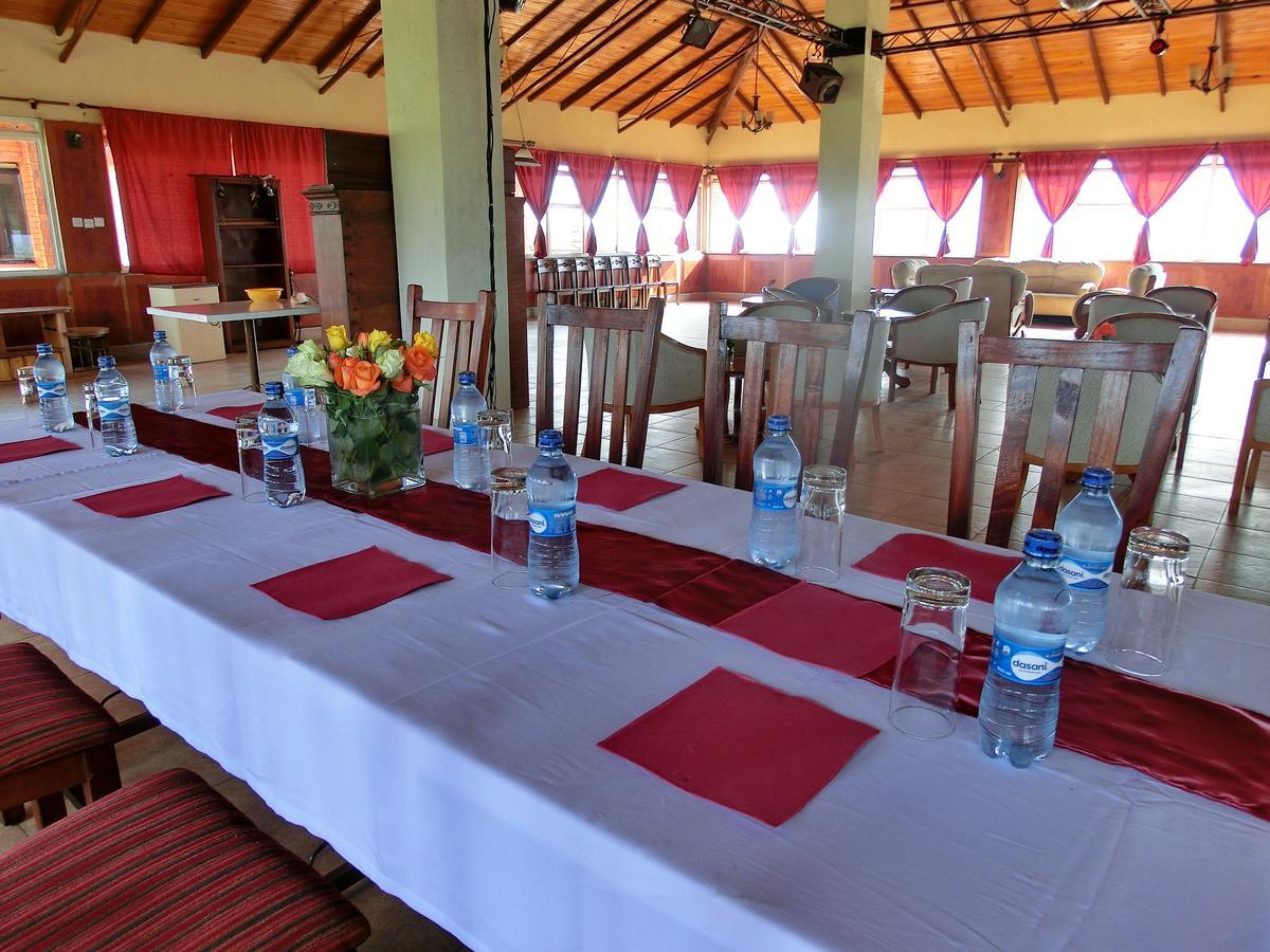 Mwanzo Lodge Найваша Экстерьер фото