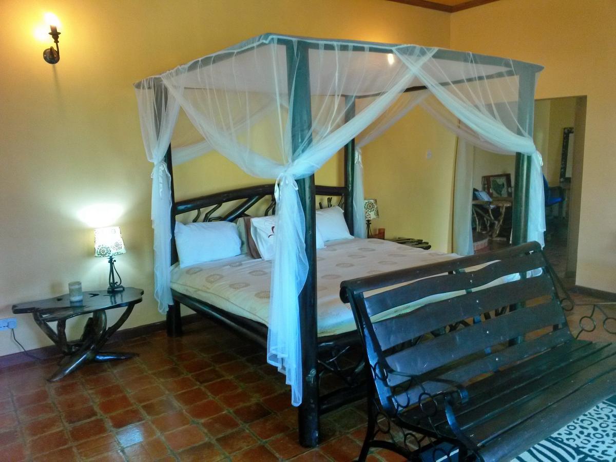 Mwanzo Lodge Найваша Экстерьер фото