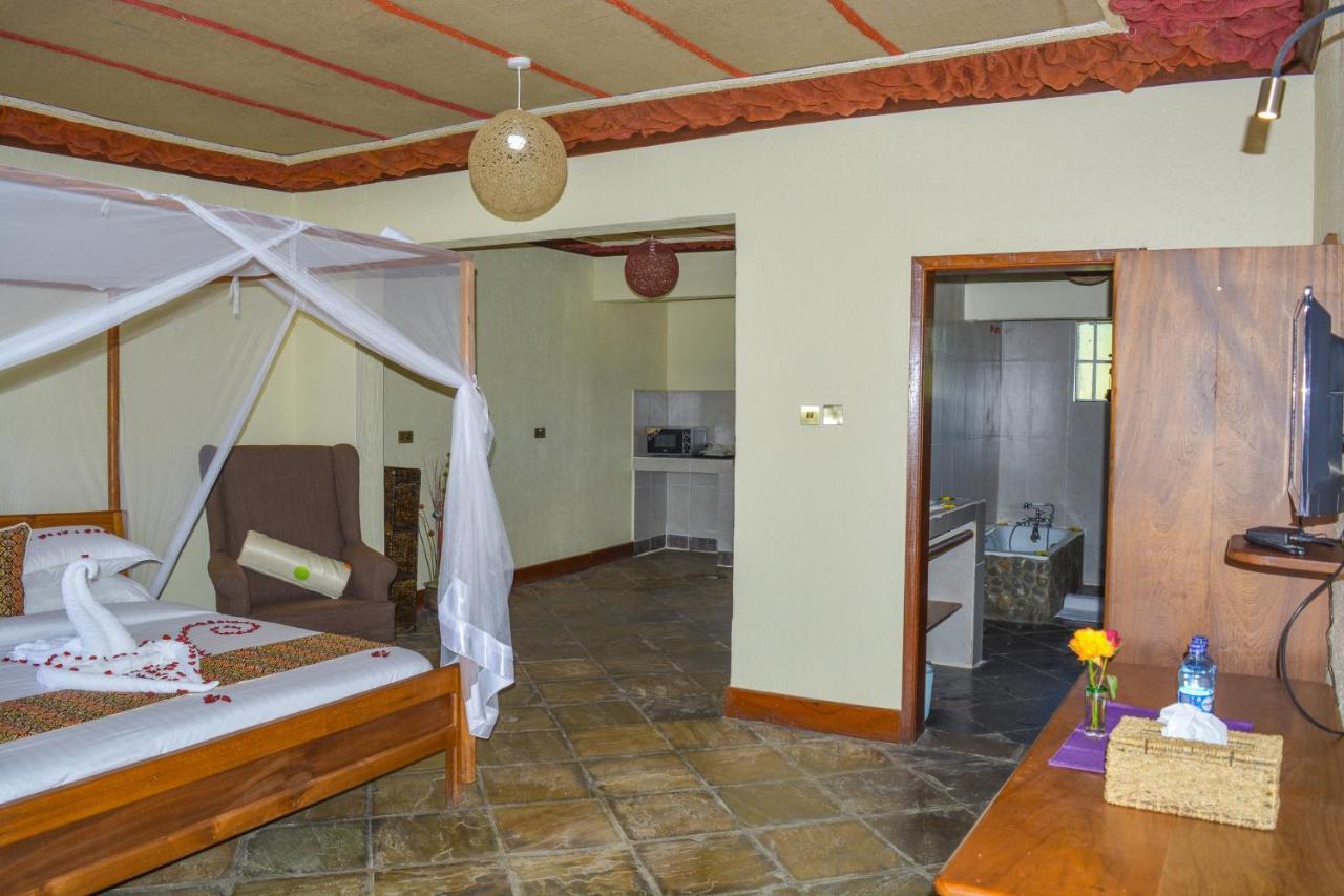 Mwanzo Lodge Найваша Экстерьер фото