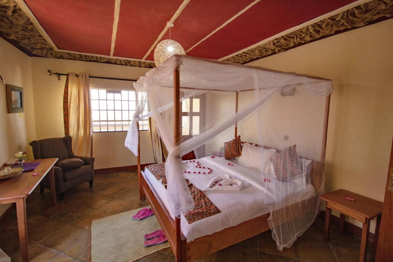 Mwanzo Lodge Найваша Экстерьер фото